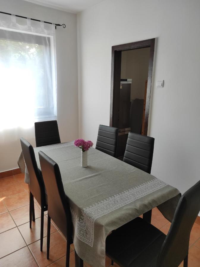 Apartman Domi Слуни Екстериор снимка